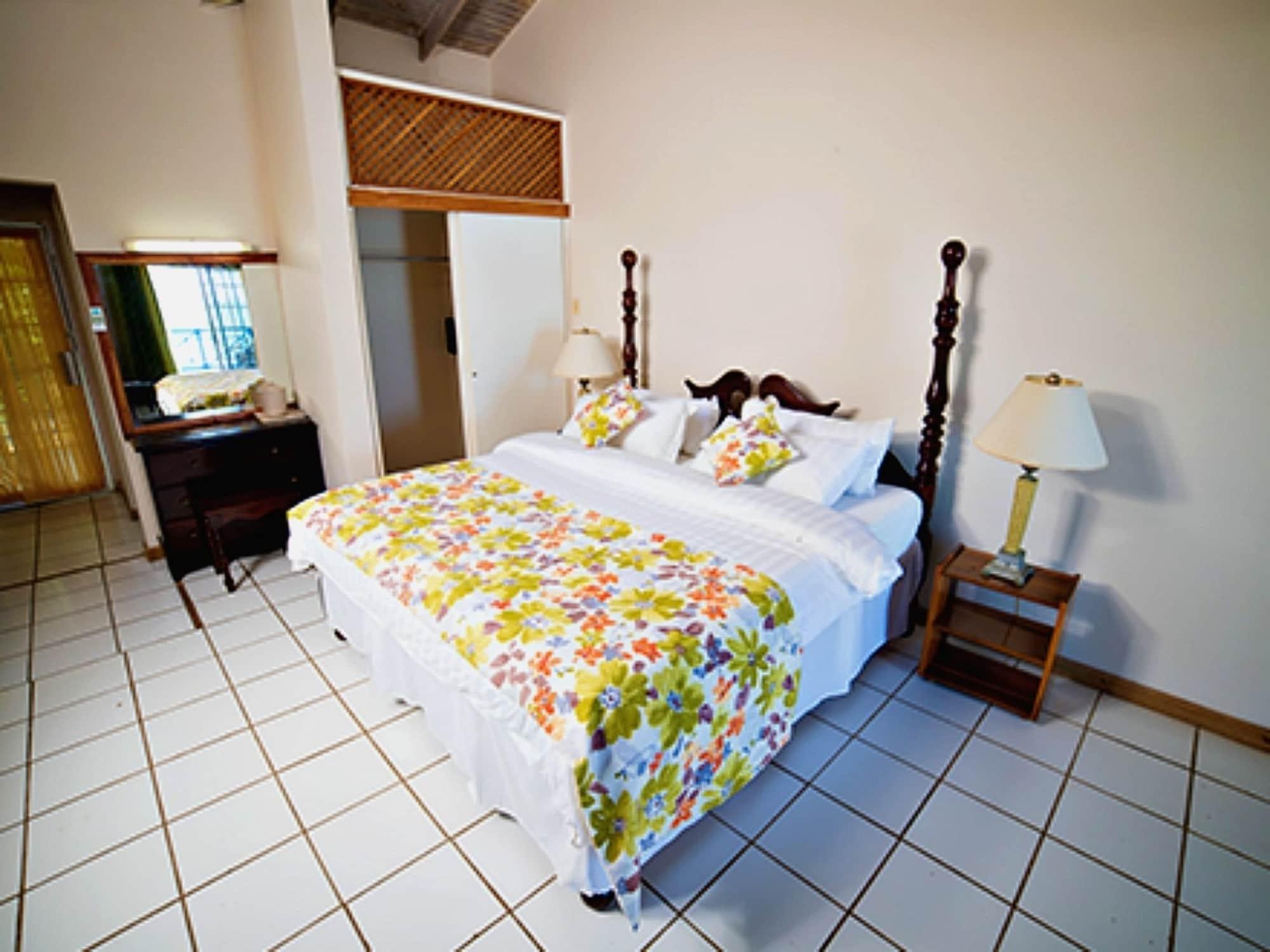 Treasure Beach Hotel エクステリア 写真