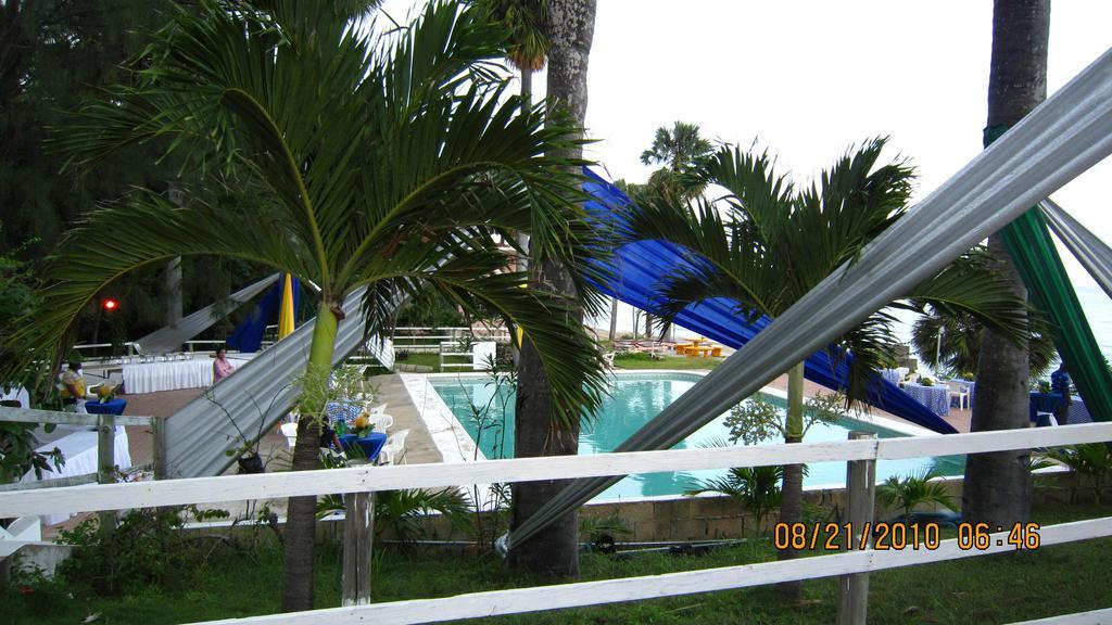 Treasure Beach Hotel エクステリア 写真